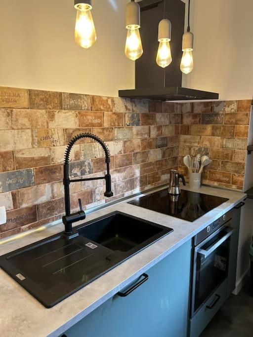 Beautiful Waterfront Apartment Rijeka